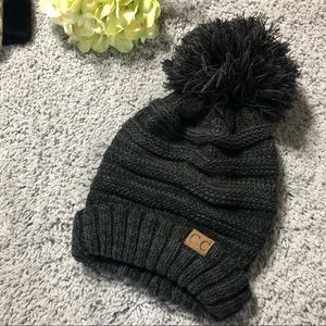 C.C Flecked Slouchy Pom